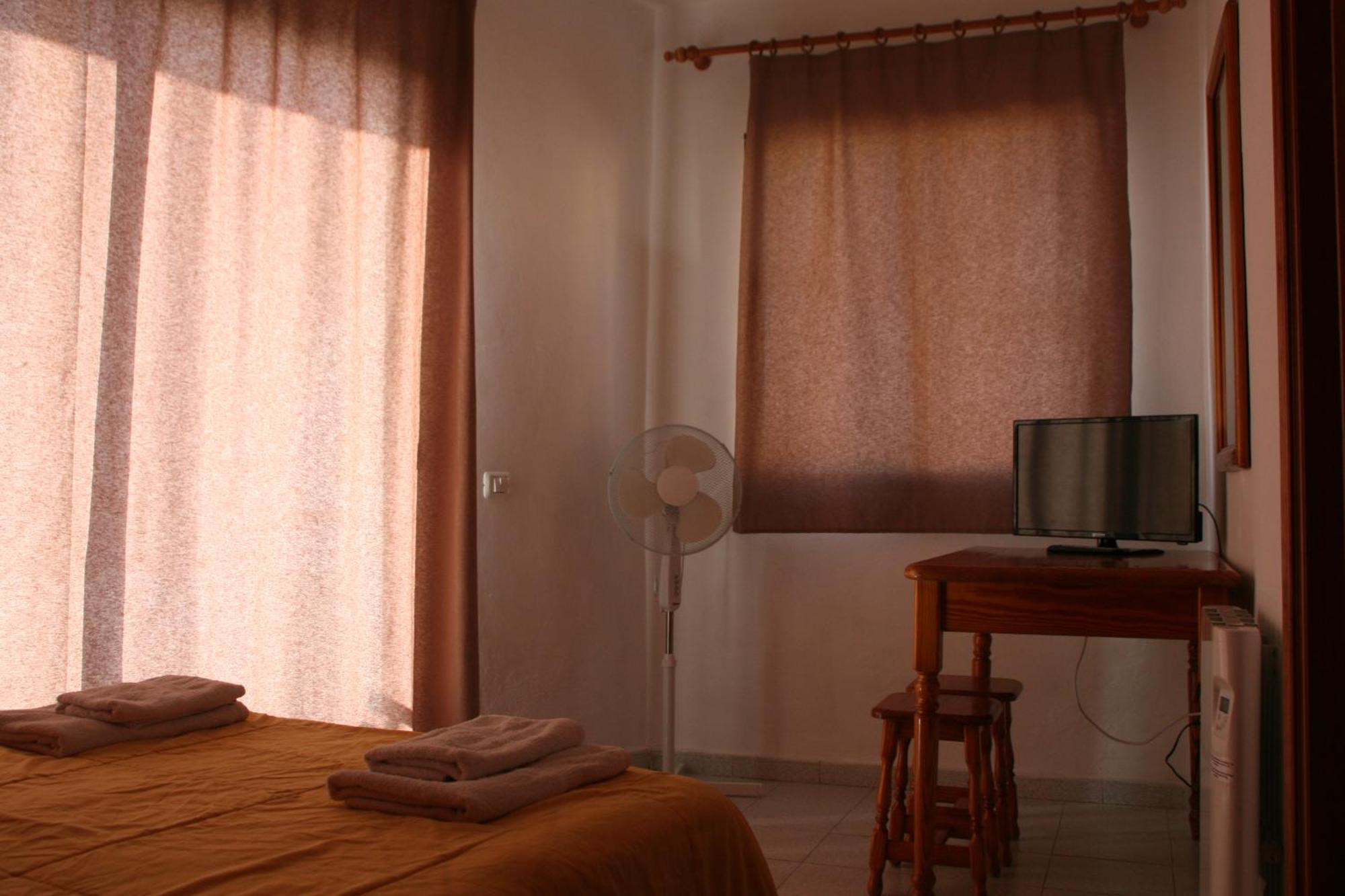 La Palma Hostel By Pension Central Fuencaliente de la Palma Phòng bức ảnh